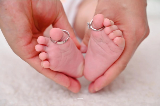 黔东南7个月孕妇肚子疼